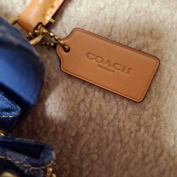 Coach Riya Backpack 21 in Signature Denim - Picture 5 of 15